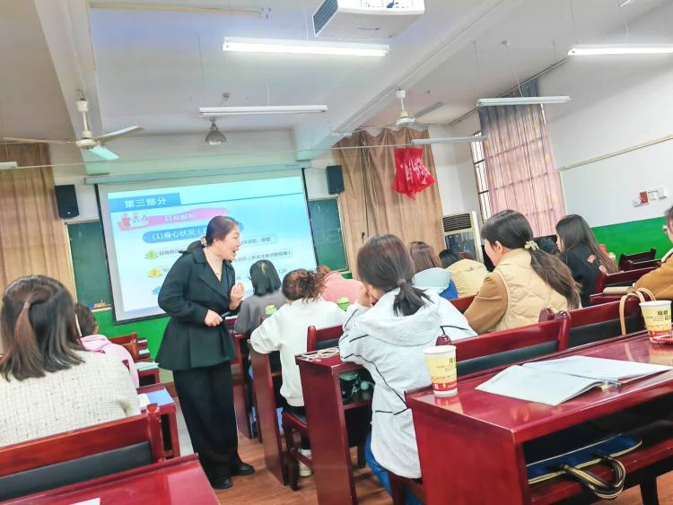 http://img.jianpian.info/migrate/ep_user/1268483/ep_article/36950513/572585a176b263da9a030c8c57efbe1a_4.jpg?imageView2/2/w/750/h/1400/q/80